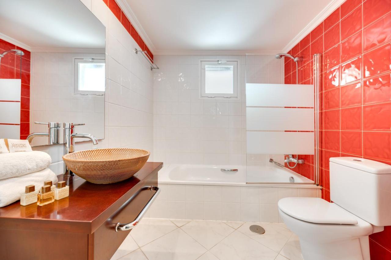 Vacation Marbella I Sea Views, 24-7 Security, Parking, Walk To Everything In Luxurious Puerto Banus Екстер'єр фото